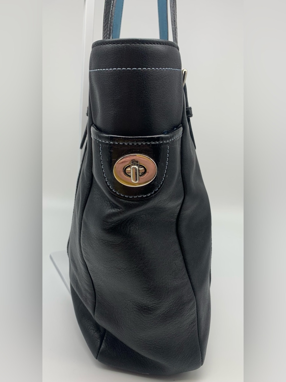 Coach Vintage Leatherware Tote 5787 Black W/Blue Interior, Patent Leather Trim - Picture 9 of 15